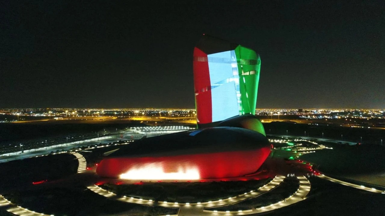 زينة العيد الوطني الكويتي 2024 احدث اضاءة